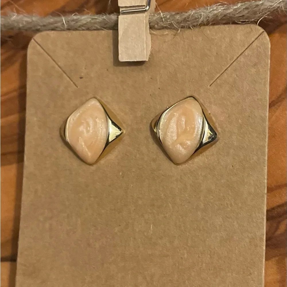 Chic Gold and Cream Earrings